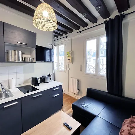 Urbanflat 164 - Parisien En Plein Centre Appartamento *